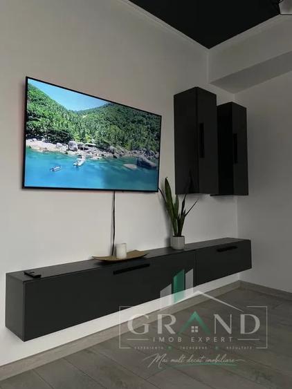 Apartament cu 2 camere semidecomandat, mobilat în Dâmbul Rotund