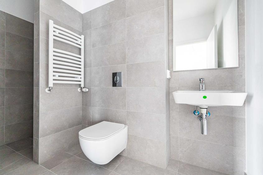 Apartament cu 3 camere decomandat în Costin Georgian
