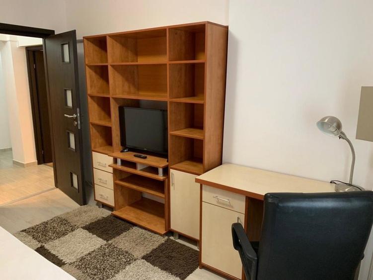 Apartament cu 3 camere decomandat în Timpuri Noi