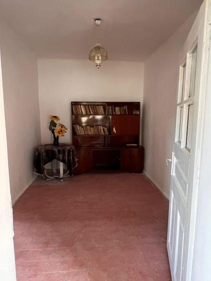 Casă cu 3 camere în Vaideeni