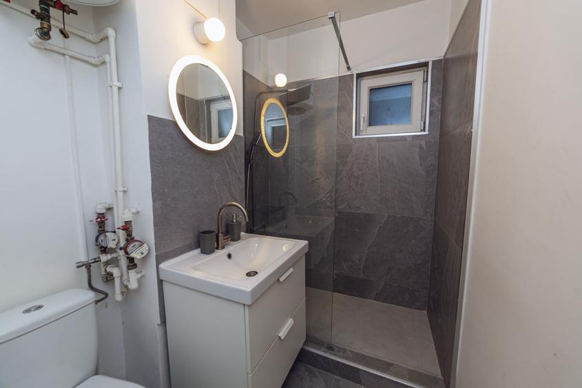Apartament cu 2 camere semidecomandat, mobilat în Iancului
