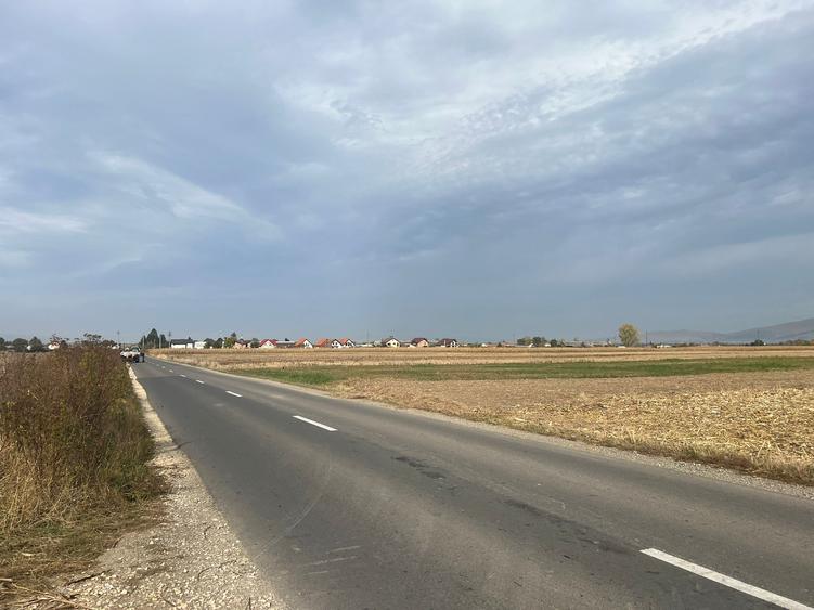 Teren agricol extravilan de 10000 mp, în Prejmer