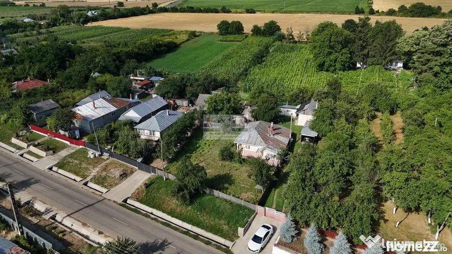 Casă cu 2 camere cu Teren 3811 Mp în Buciumeni