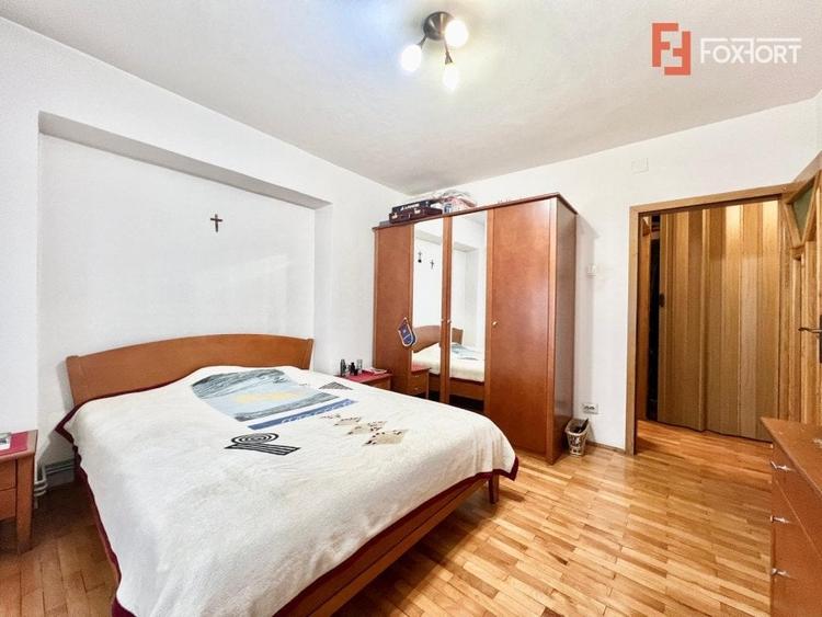 Apartament cu 3 camere decomandat, mobilat în Fabric
