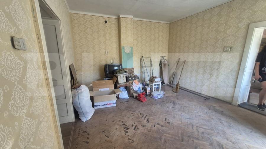 Casă cu 4 camere cu Teren 1500 Mp în Aurel Vlaicu