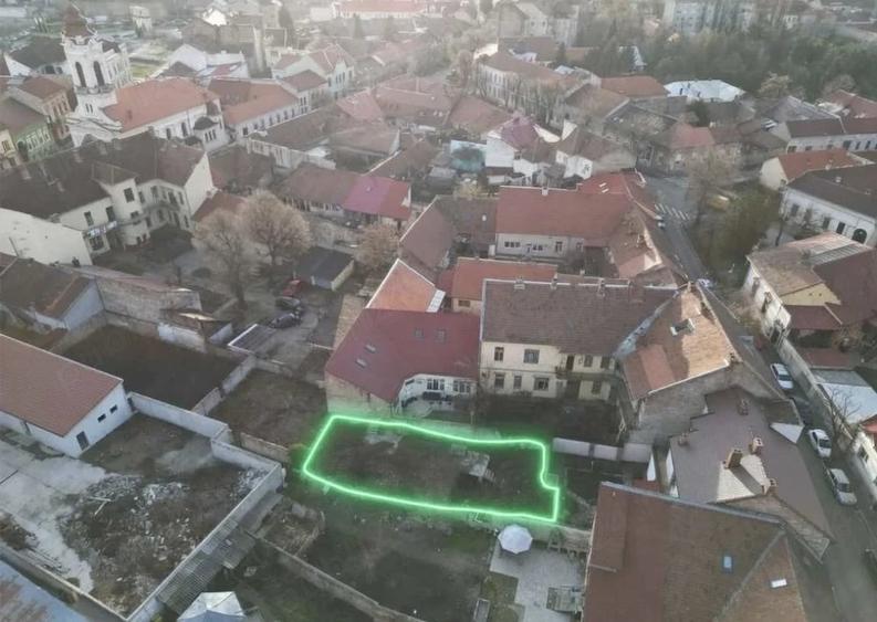 Teren de 346 mp, în Ultracentral