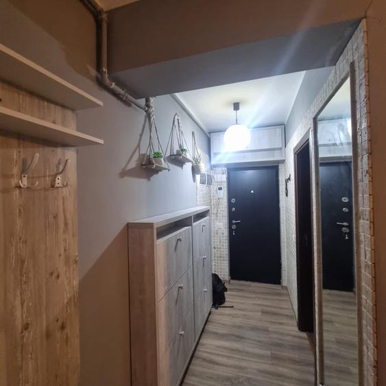 Apartament cu 2 camere decomandat în Gorjului