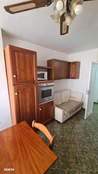 Apartament cu 4 camere în Central