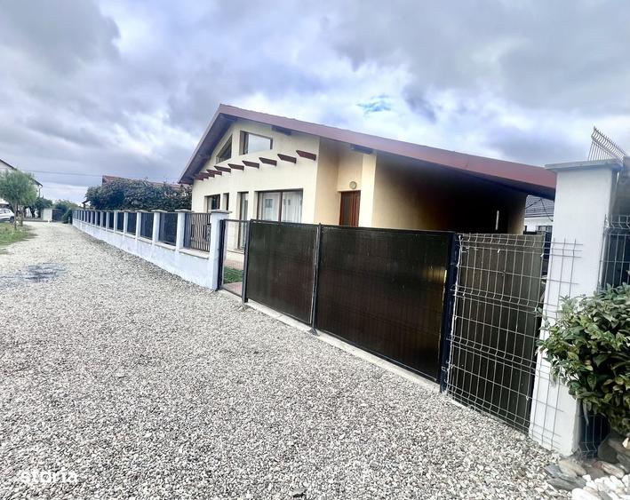 Casă cu 4 camere cu Teren 358 Mp în Unirea