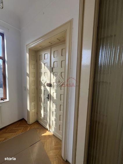 Apartament in vila - fatada refacuta -zona ultracentrala - metrou Unir - 14