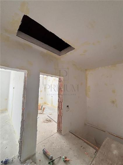 Duplex cu 4 camere cu Canalizare în Moșnița Nouă