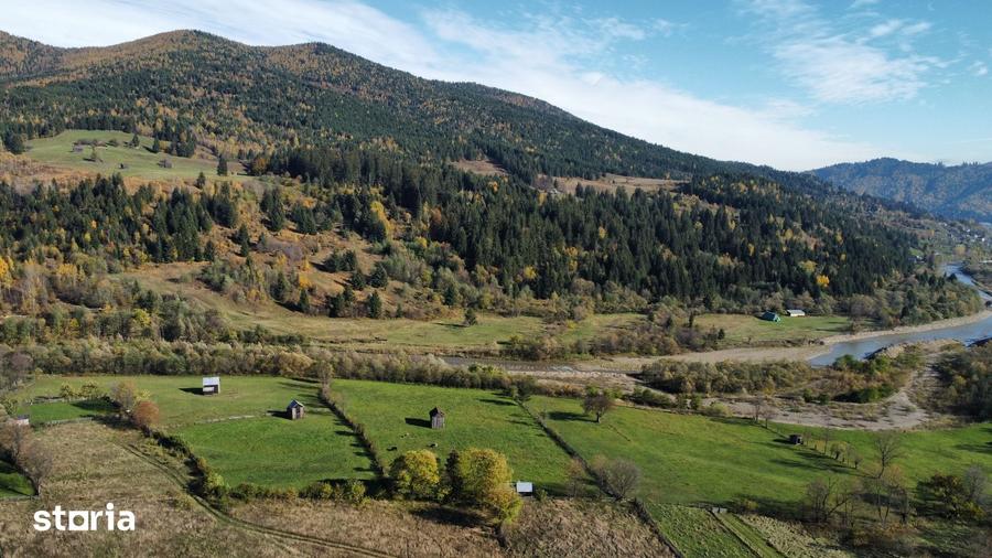 Teren de 7561 mp, în Vama