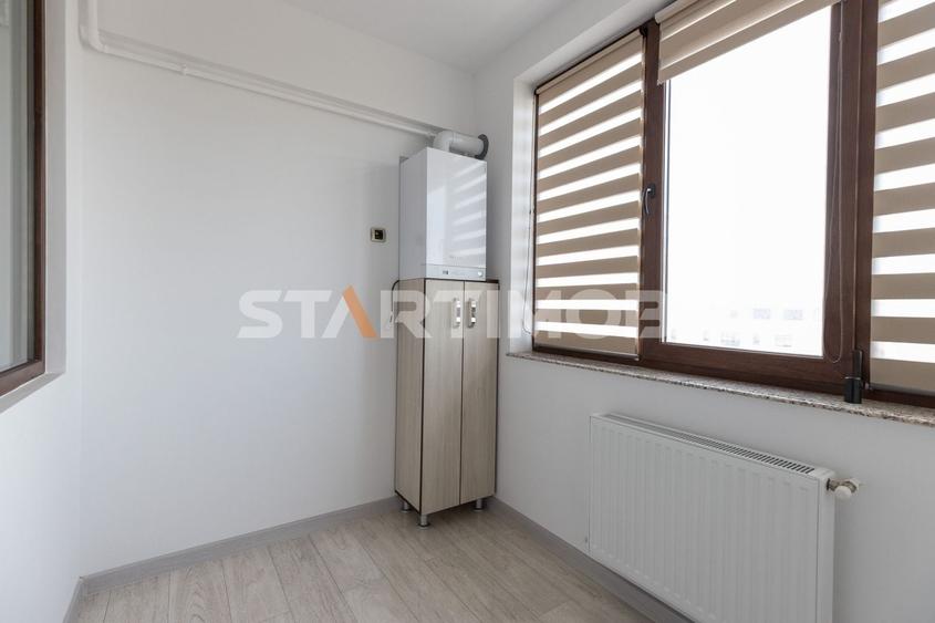Apartament cu 3 camere decomandat, mobilat în Tractorul