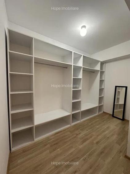 Apartament cu 2 camere decomandat în Vest