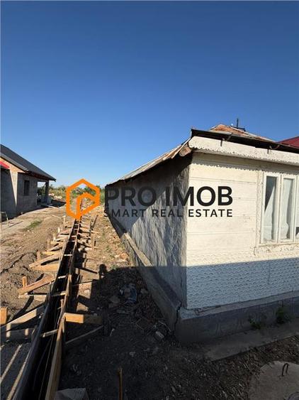 Casă individuală cu 4 camere cu Canalizare în Jorăști