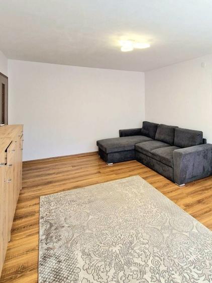 Apartament cu 3 camere semidecomandat, mobilat în Șagului