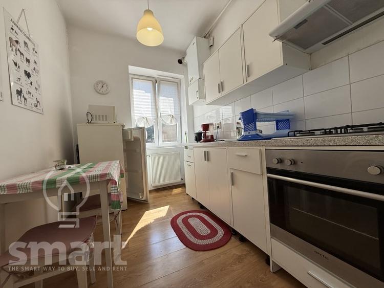 Apartament cu 2 camere decomandat, mobilat în Central