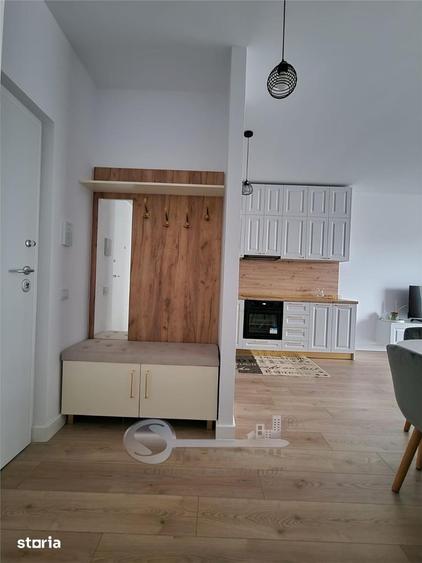 Apartament cu 2 camere în Baza 3