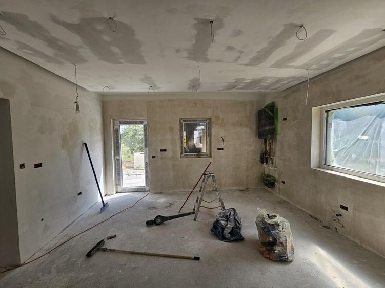 Duplex cu 4 camere cu Canalizare în Moșnița Veche