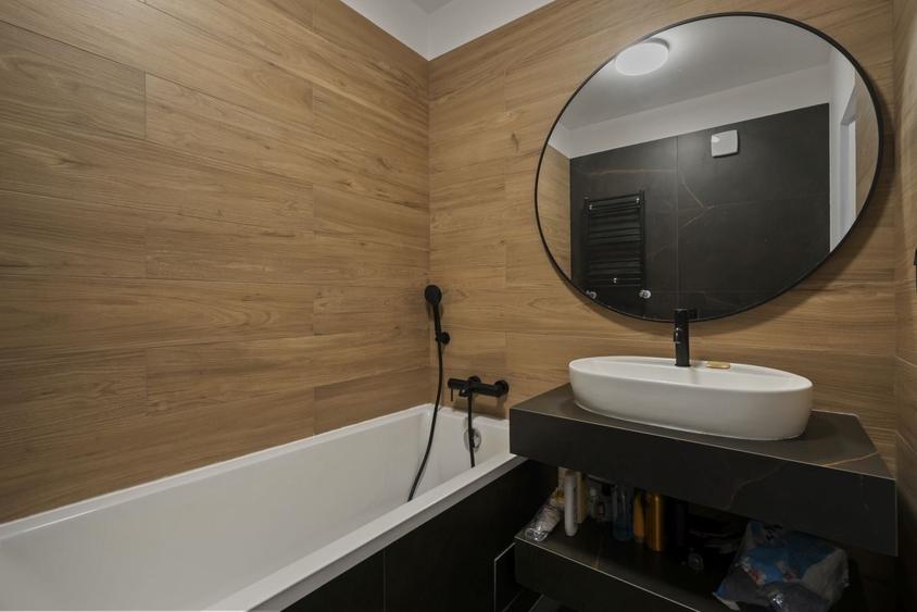 Apartament cu 3 camere decomandat, mobilat în Aviației