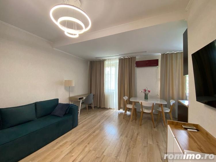 Garsonieră decomandată în Politehnica