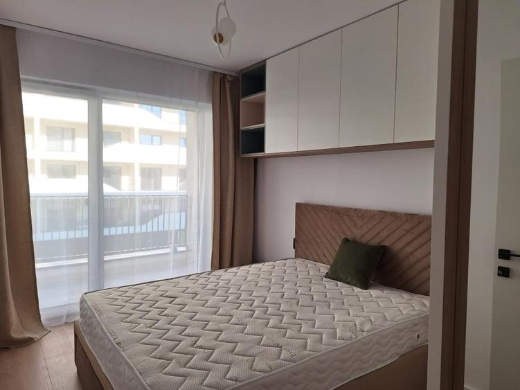 Apartament cu 2 camere semidecomandat, mobilat în Florești