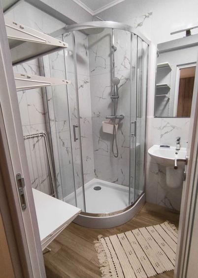 Apartament semidecomandat în Nord