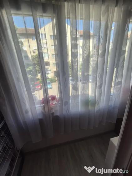 Garsonieră semidecomandată în Central