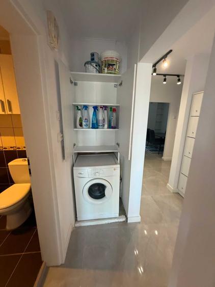 Apartament cu 3 camere decomandat în Dosu Bricii