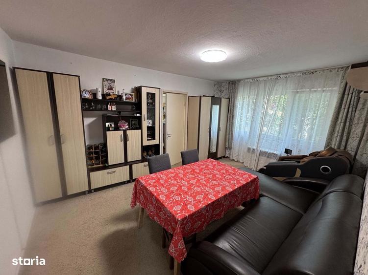 Apartament 3 camere , etaj 2 , Micro15 - 1