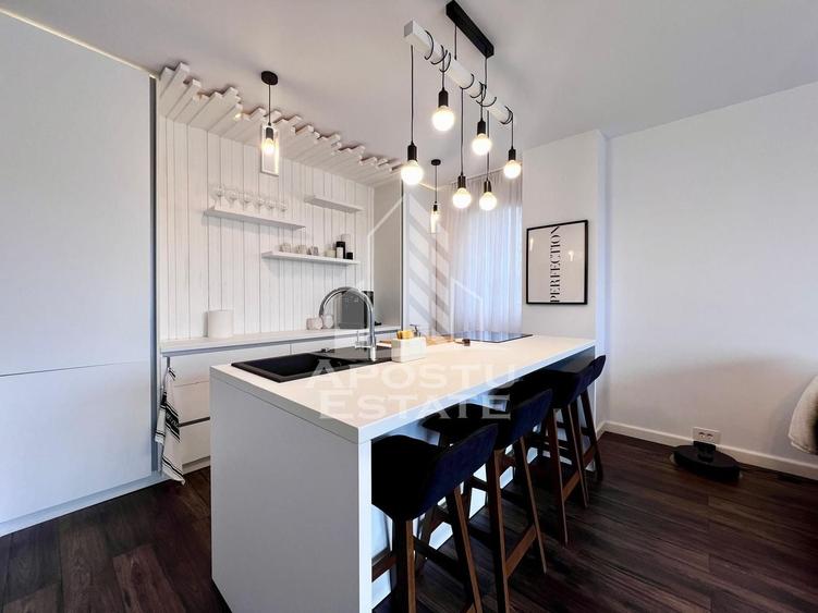 Apartament cu 2 camere decomandat, mobilat în Aradului