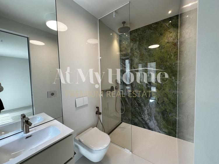 Apartament cu 4 camere decomandat în Kiseleff