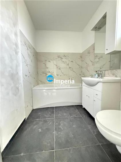 Casă individuală cu 3 camere cu Canalizare în Lunca Cetățuii