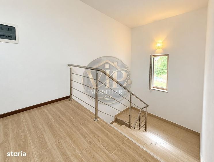 Casă cu 4 camere cu Teren 1200 Mp în Micești