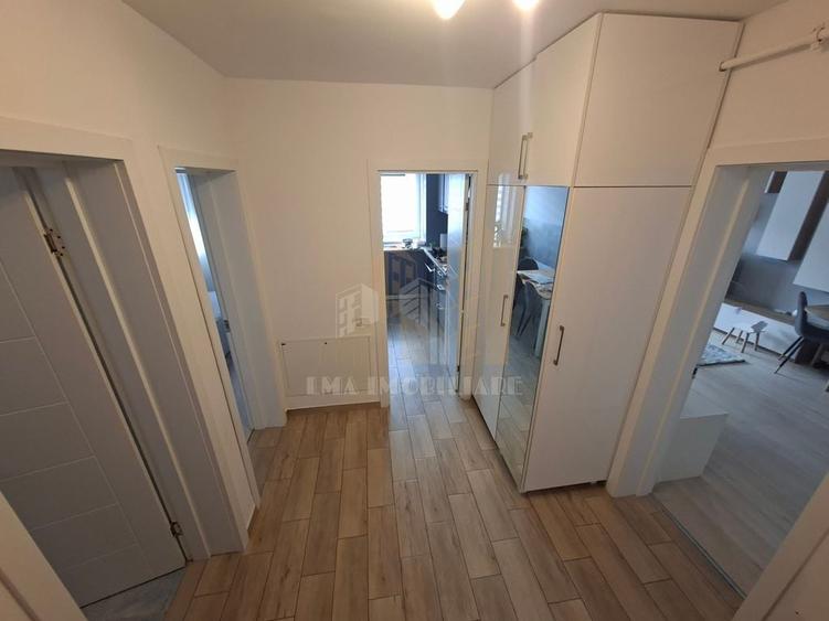 Apartament cu 2 camere decomandat în Sânpetru