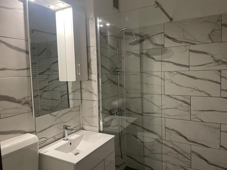 Apartament cu 2 camere semidecomandat în Exterior Vest
