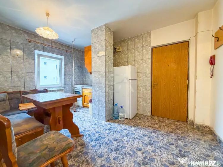 Garsonieră semidecomandată în Decebal