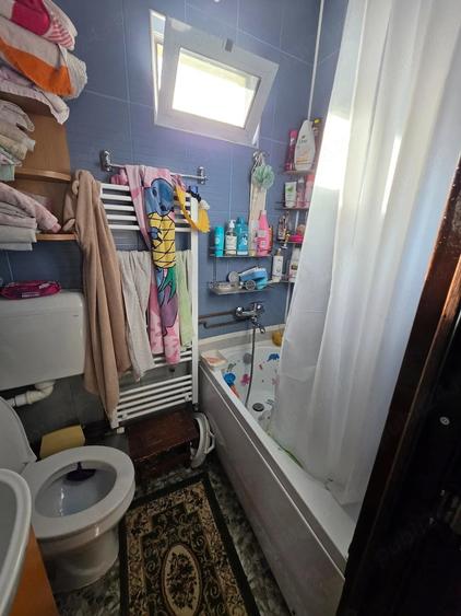 Casă cu 3 camere cu Teren 42 Mp în Central