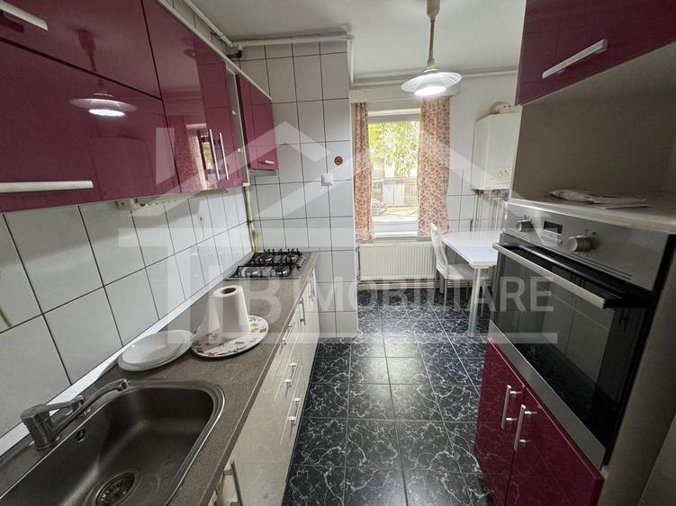Apartament cu 3 camere,  decomandat, 54 mp, zona E-ON - 8