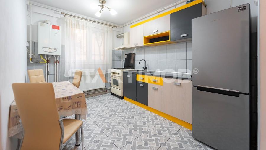 Apartament cu 3 camere semidecomandat, mobilat în Griviței