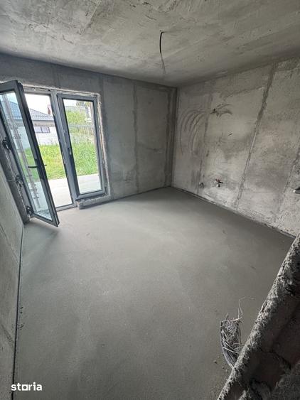 Casă cu 4 camere cu Teren 400 Mp în Clinceni