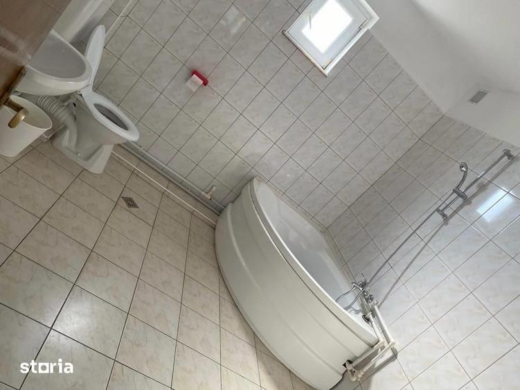 Casă cu Teren 1050 Mp în Central