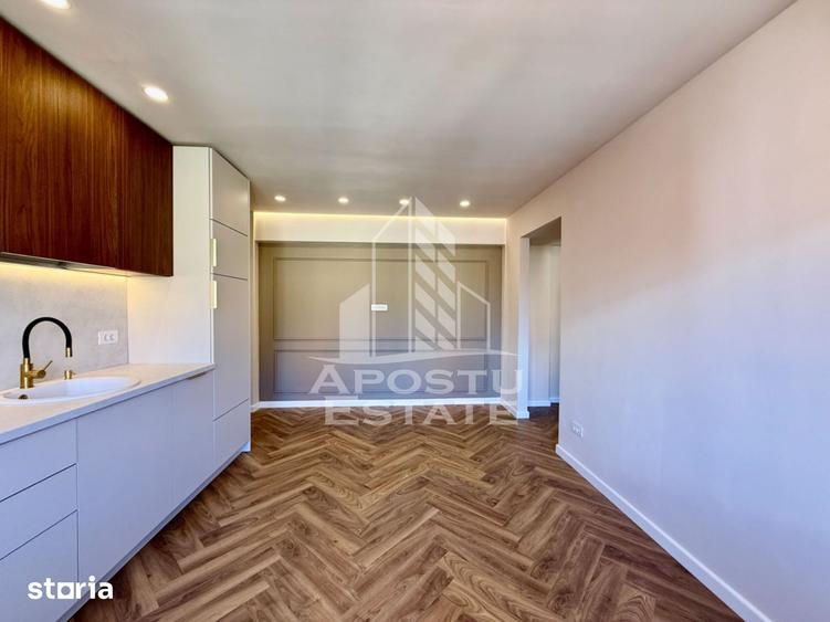 Apartament cu 3 camere, mobilat în Ultracentral