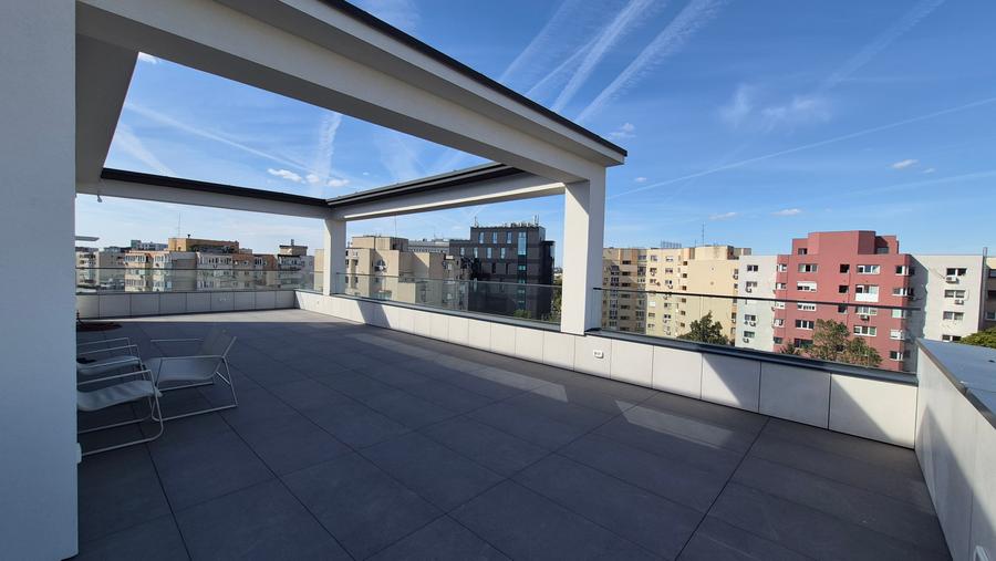 Apartament cu 5 camere decomandat în Cotroceni