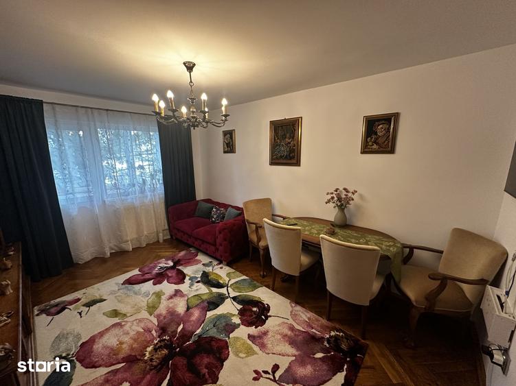 Apartament cu 3 camere în Ultracentral