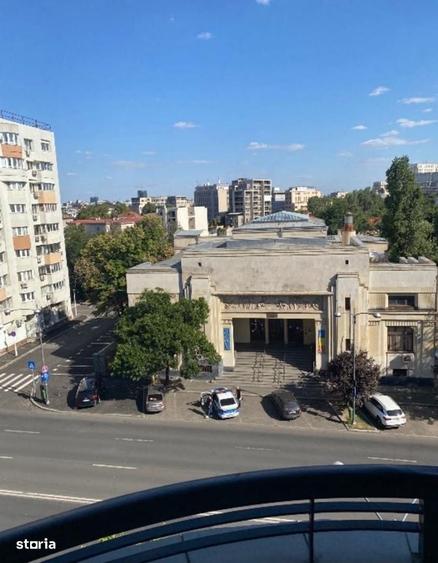 Garsonieră decomandată în Cișmigiu