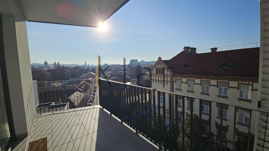 Apartament cu 2 camere semidecomandat, mobilat în Central