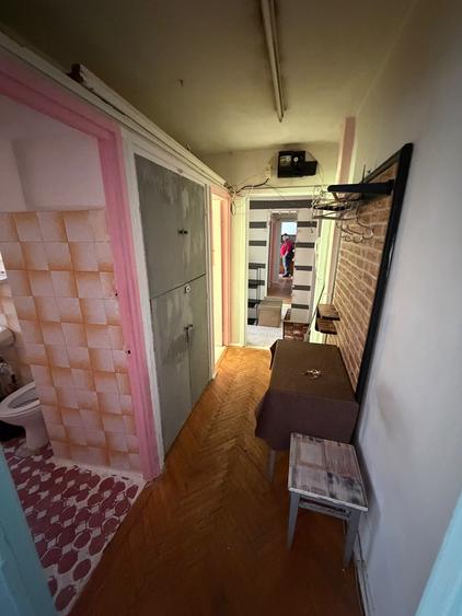 Apartament cu 3 camere nedecomandat în Complex Studențesc