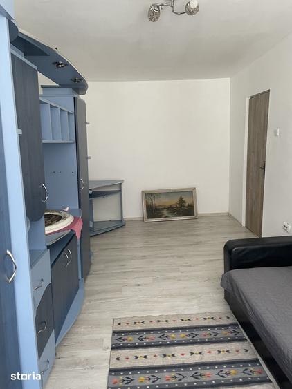 Apartament cu 2 camere decomandat în Decebal
