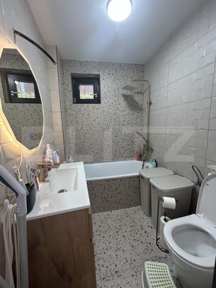 Casă cu 2 camere cu Teren 194 Mp în Central